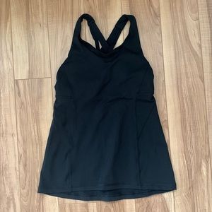 Lululemon black tank top with padding